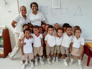 Volunteer Abroad Colombia Cartagena Khajal Ramey Woman & Child Support